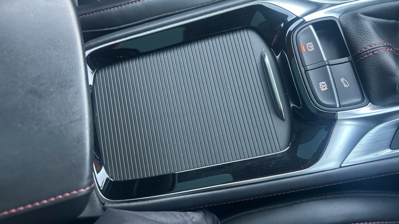 MG Hs 1.5 T-GDI Exclusive 5dr Petrol Hatchback